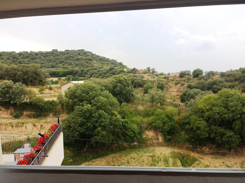 Hostal Rural Casa Castro Alberuela de la Liena الغرفة الصورة