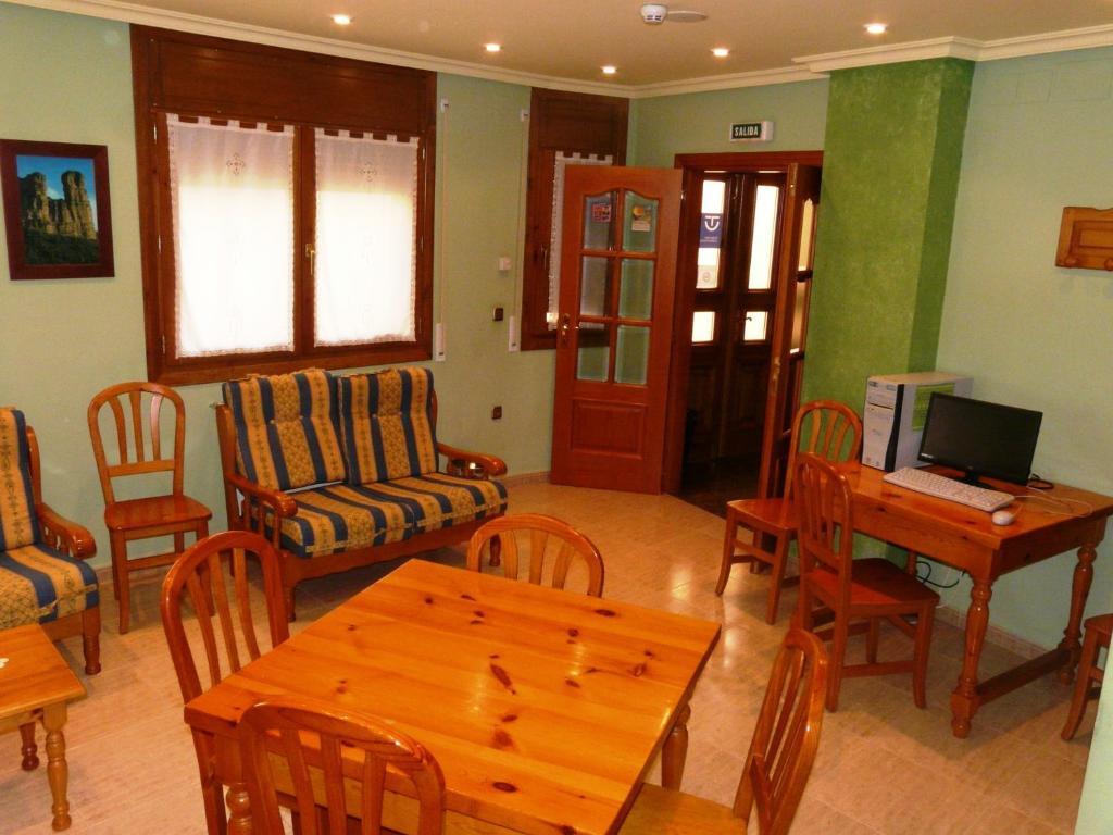 Hostal Rural Casa Castro Alberuela de la Liena المظهر الخارجي الصورة