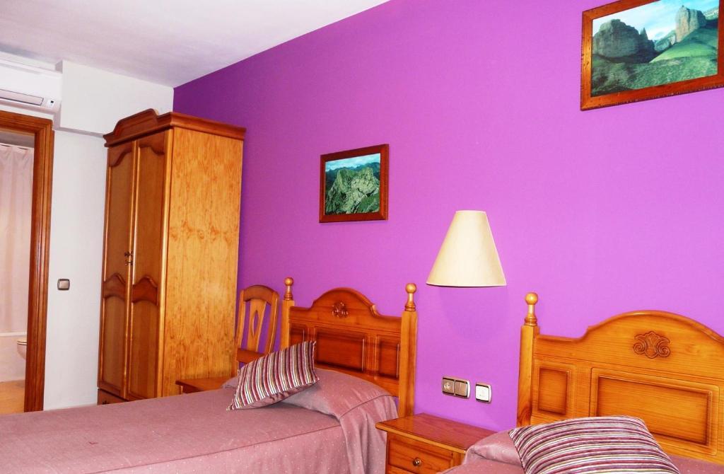 Hostal Rural Casa Castro Alberuela de la Liena الغرفة الصورة