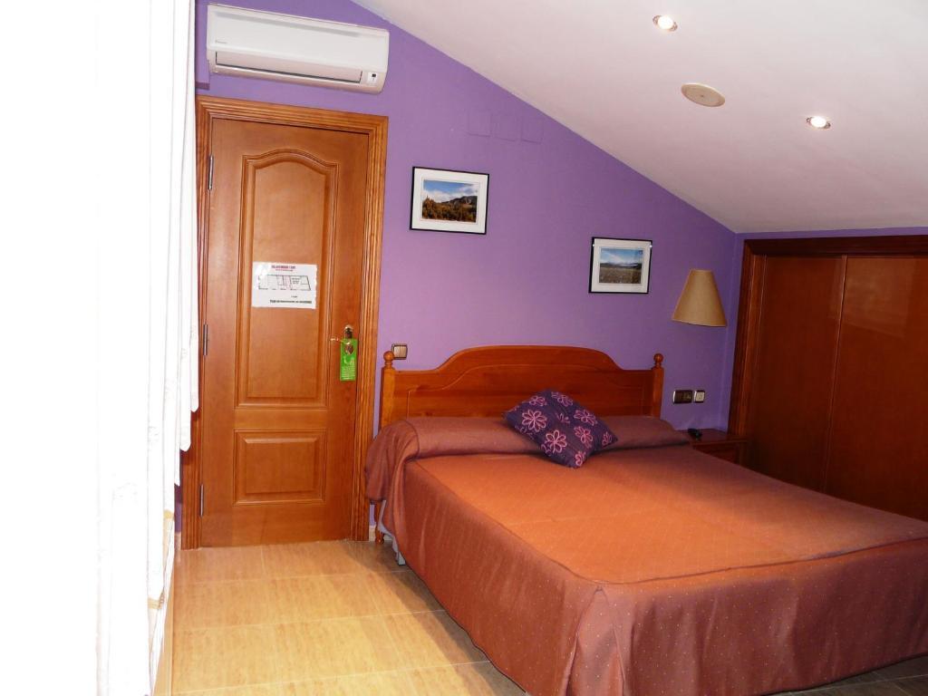 Hostal Rural Casa Castro Alberuela de la Liena المظهر الخارجي الصورة